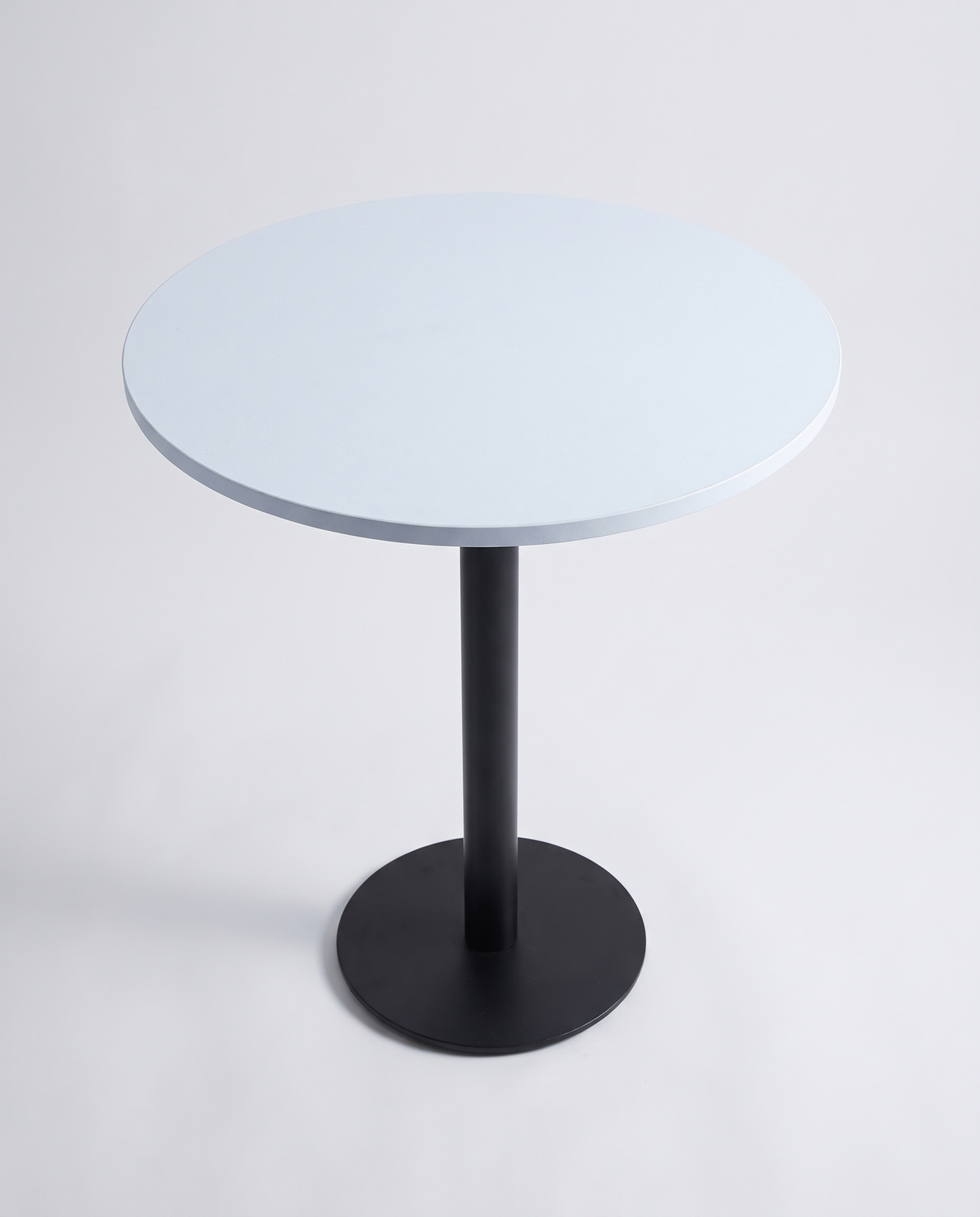 Çağlar Metal Kokteyl Bistro Masa 70 cm Tabla Çapı 107 cm Yükseklik MDF Lam Üst Tabla Metal Ayak Bar Masası